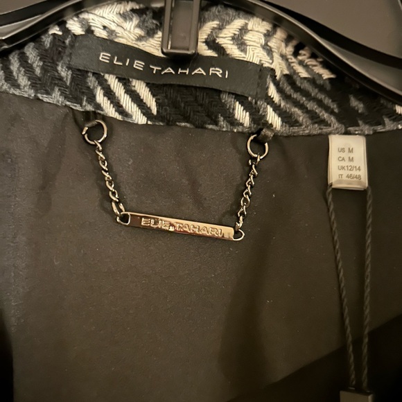 Elie Tahari medium blazer - Picture 7 of 7